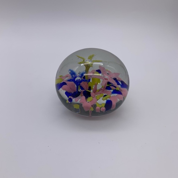 Stunning Vtg. Cobalt Blue Pink & Yellow Flowered Art Glass PAPERWEIGHT 3” - Picture 6 of 14